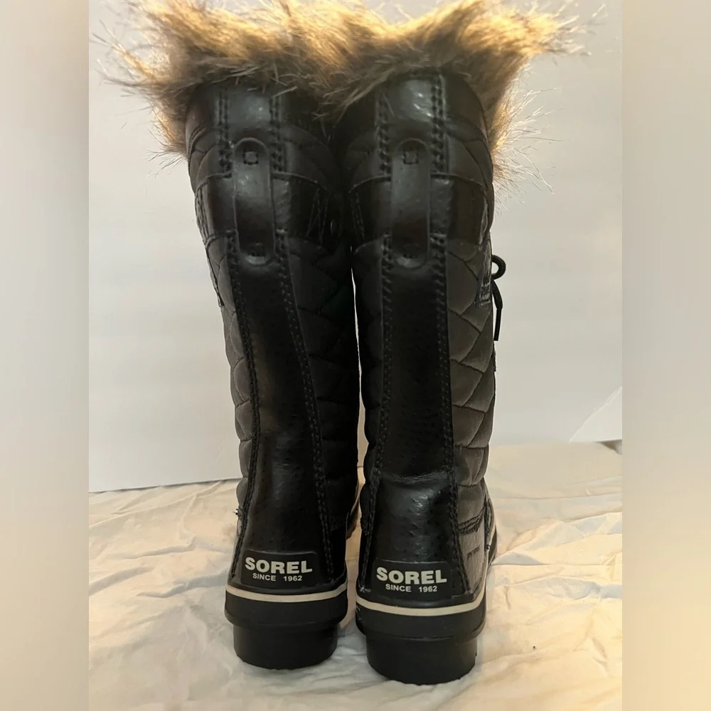 Sorel Women's Black Winter Boots